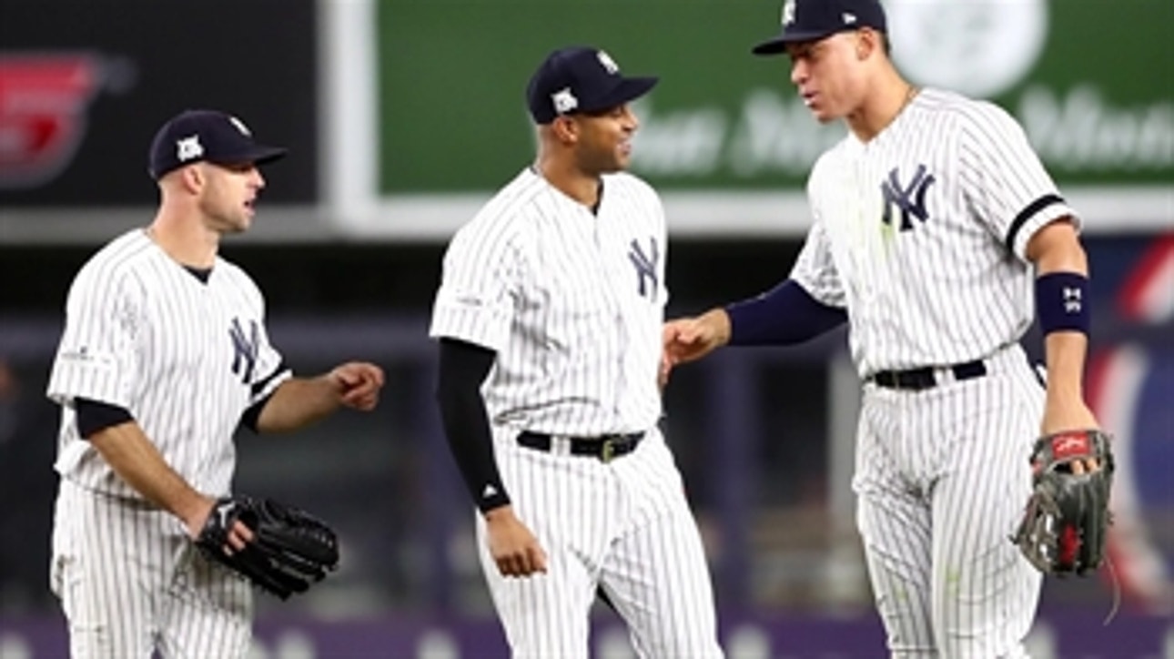 Yankees outfielder Aaron Hicks shows you how he gets ready for the ALCS