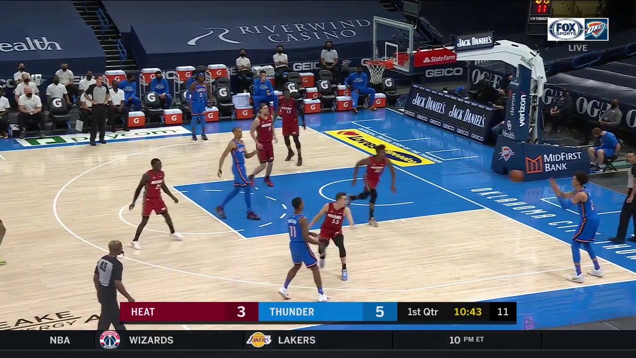 HIGHLIGHTS: Théo Maledon finds Isaiah Roby Inside the Paint