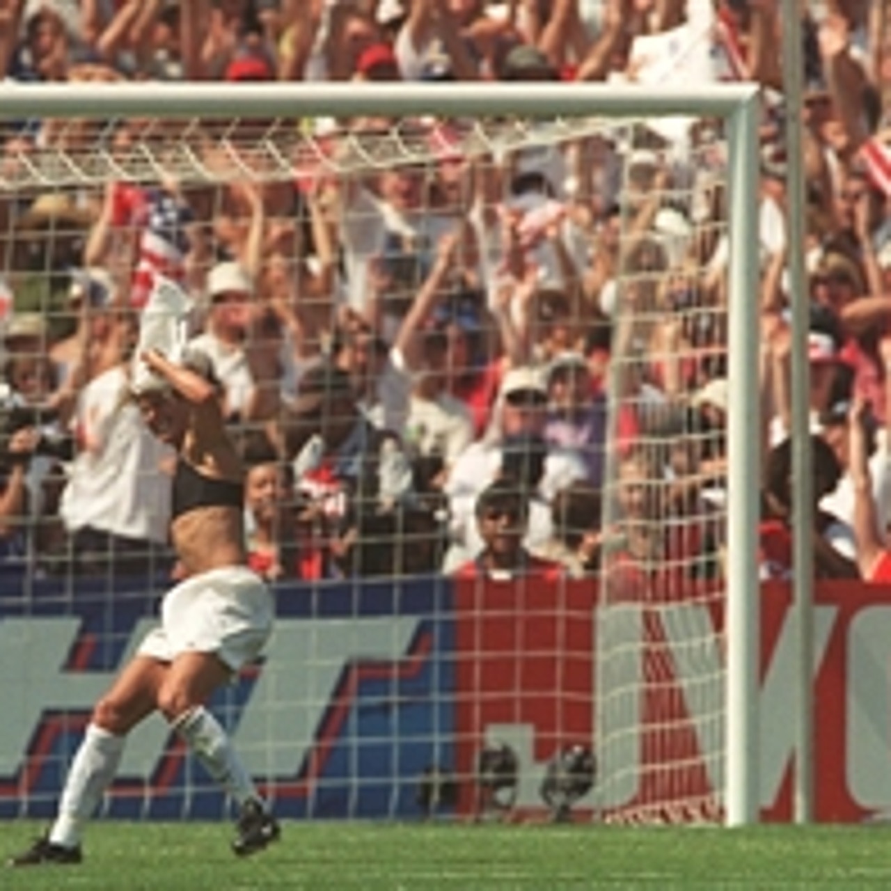 us women's soccer penalty kick video