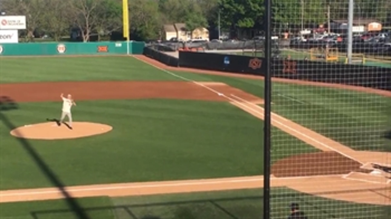 College QB throws terrible first pitch at school's baseball game