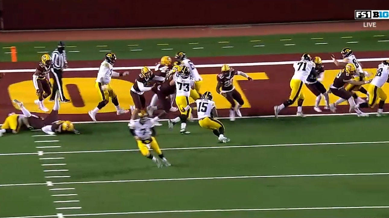 Iowa interception sets up Tyler Goodson's second TD to put the Hawkeyes up 28-0 on Minnesota