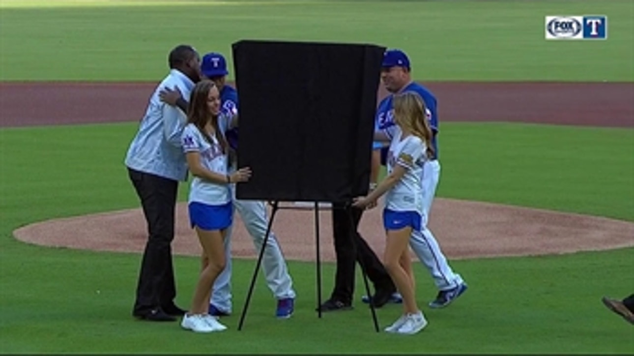 Vladimir Guerrero Getting ready for HOF Ceremony