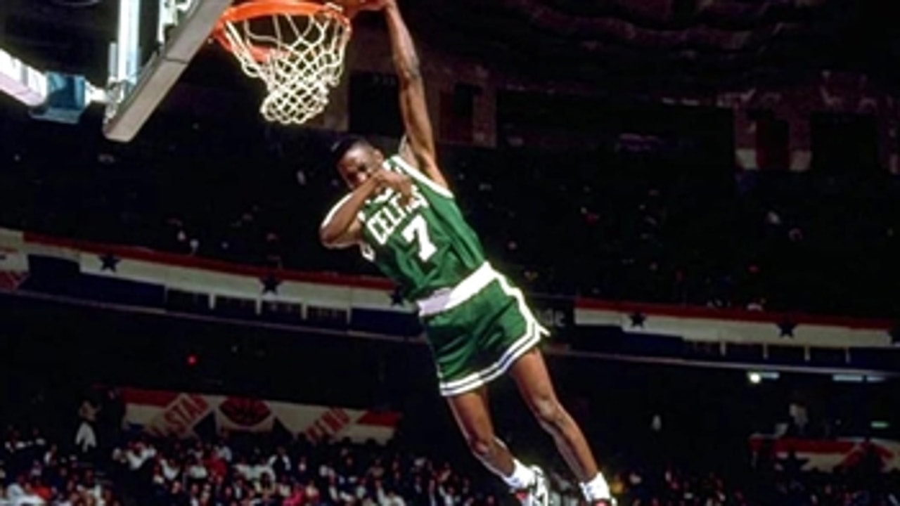 Dee Brown goes from winning NBA dunk contest to being a judge