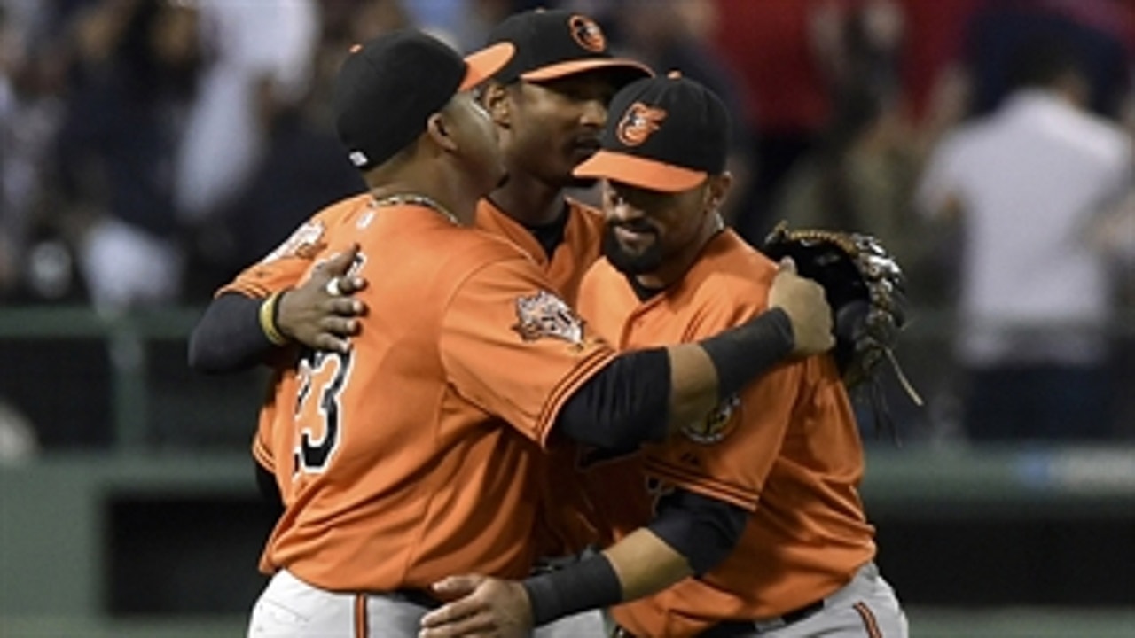Orioles split double-header with Red Sox