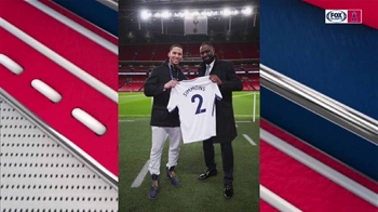 Andrelton Simmons channels soccer roots with Tottenham Hotspur