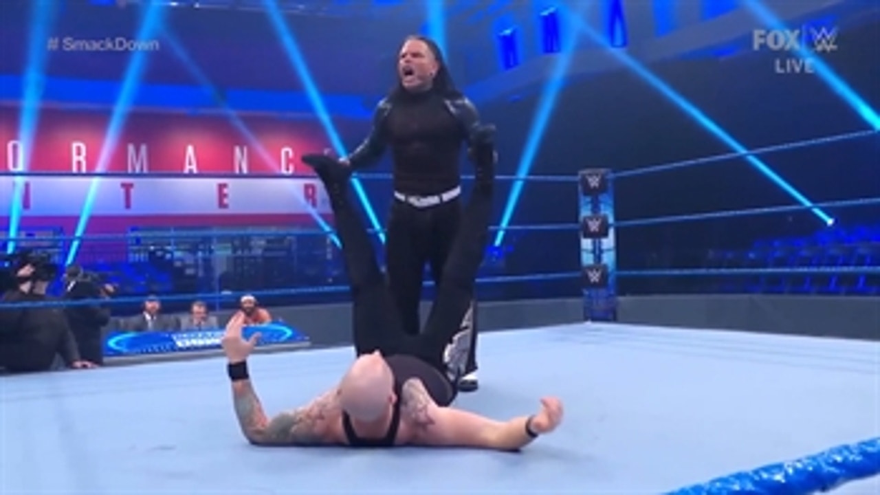 Jeff Hardy returns to WWE SmackDown and beats King Corbin, thanks to help from Elias