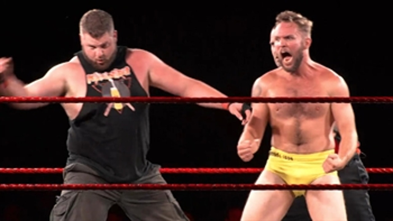 Bobby Gunns trades blows with Mike Schwarz: wXw We Love Wrestling Feature Event #2 (WWE Network Exclusive)