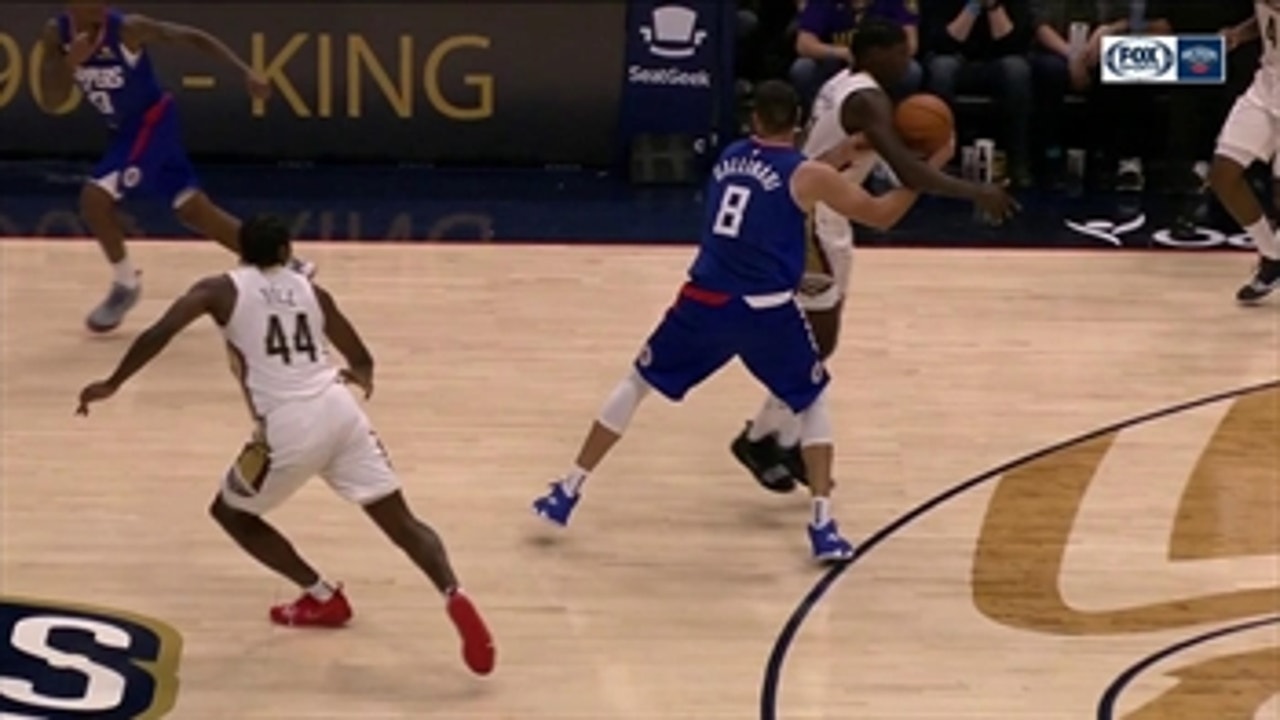 The Pelicans down the Clippers to improve to 3-0 ' Pelicans Live