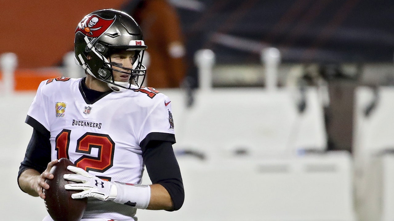 Brandon Marshall: Brady was a poor sport & avoided Nick Foles post WK 5 loss vs Bears | FIRST THINGS FIRST