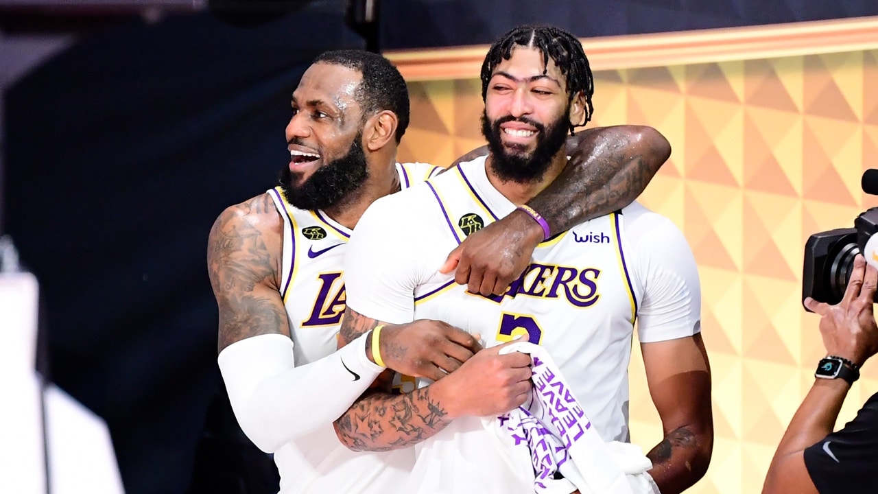 Shannon Sharpe on LeBron's 2-yr/$85M ext. & Anthony Davis finalizing $190M deal with Lakers ' UNDISPUTED