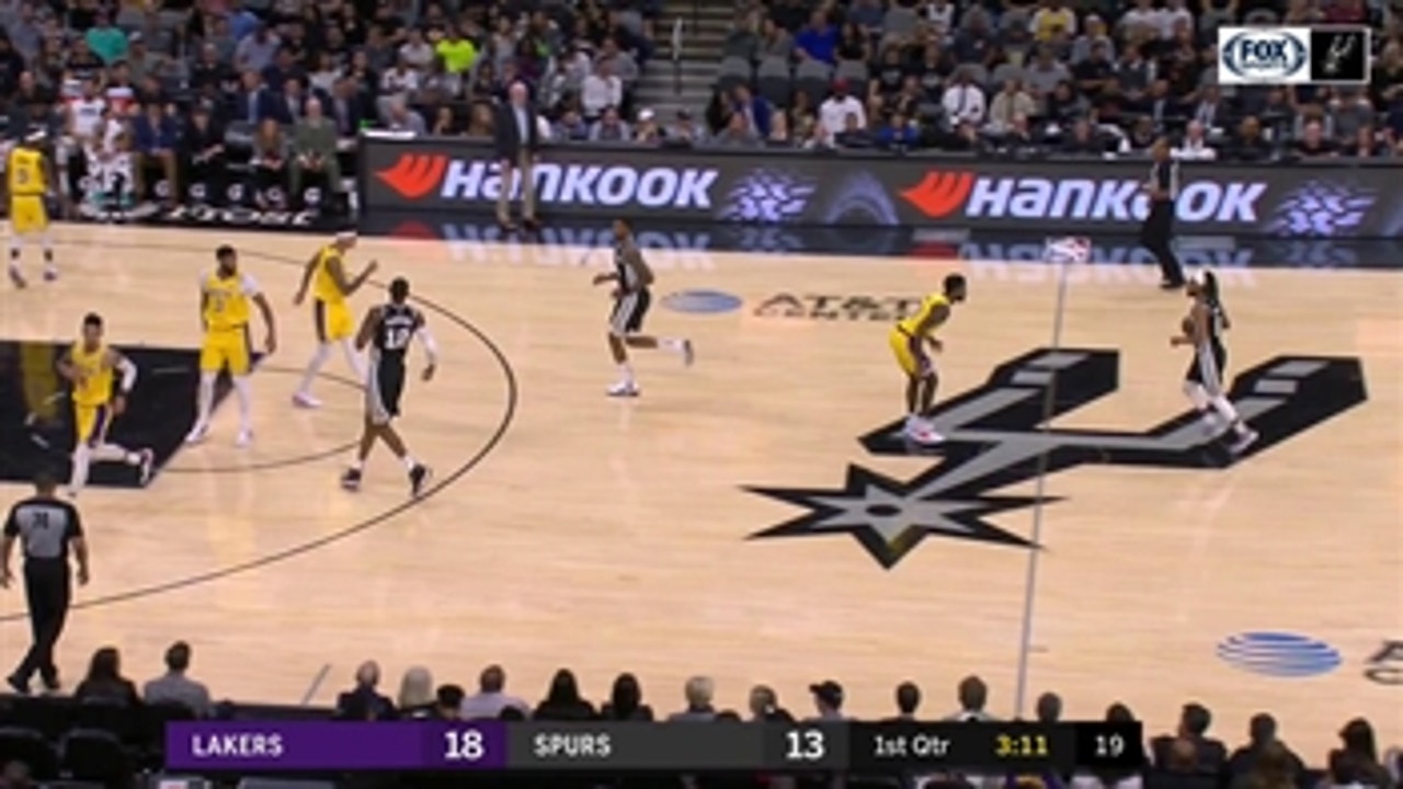 HIGHLIGHTS: Patty Mills takes an Open 3-Pointer