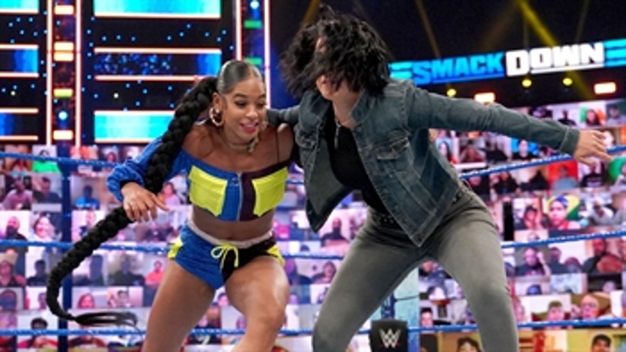 Bayley attacks Bianca Belair prior to their WWE Hell in a Cell showdown: SmackDown, June 18, 2021