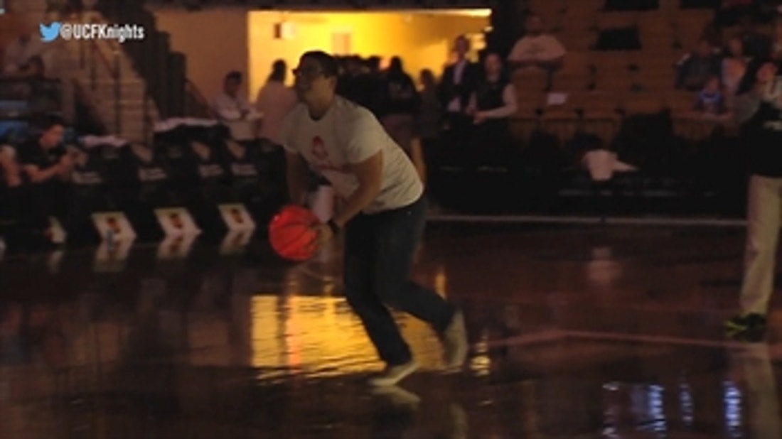 Fan hits half-court shot in the dark, wins free Wendy’s for a year