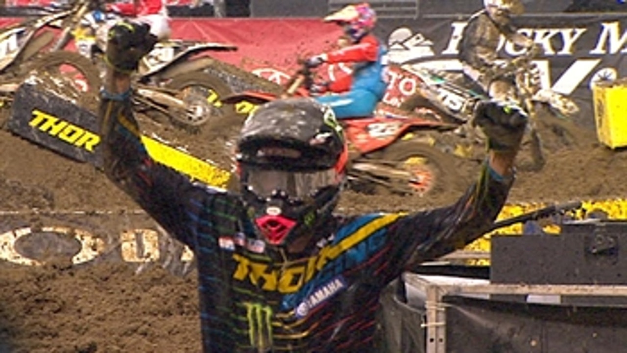Aaron Plessinger wins the 250 main at Seattle | 2018 MONSTER ENERGY SUPERCROSS