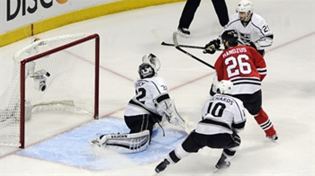 Blackhawks force Game 6 with 2OT win