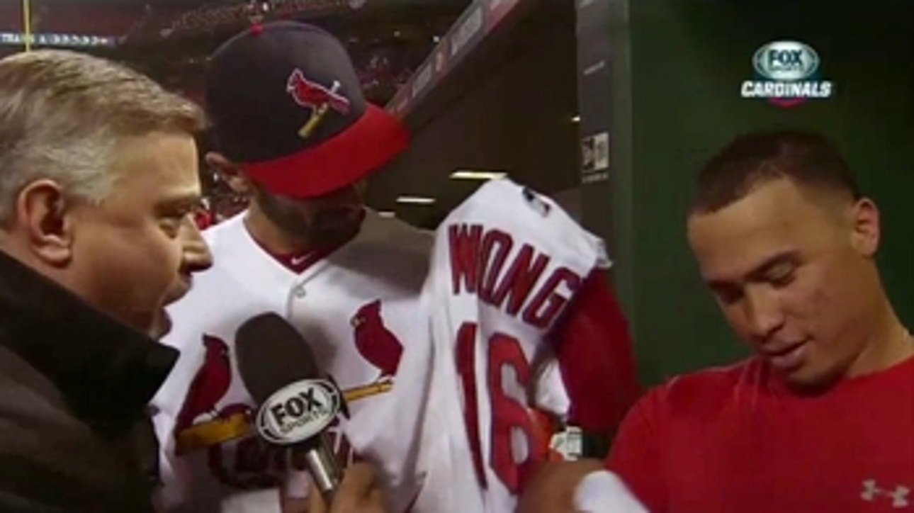 Wong shows off shredded jersey