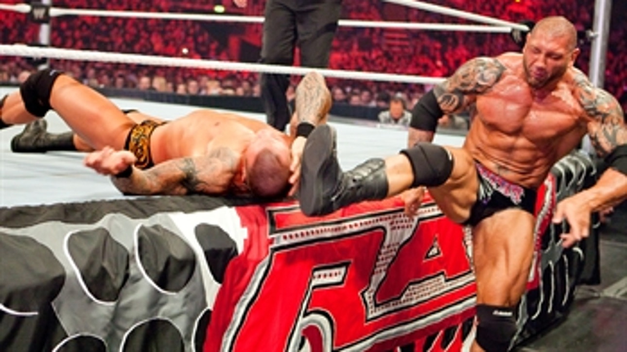 Randy Orton vs. Batista: Raw, April 12, 2010 (Full Match)