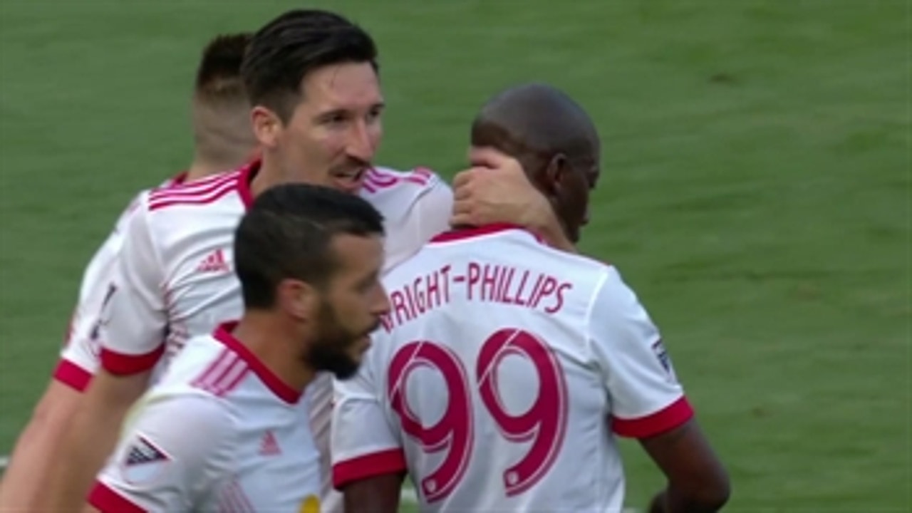 Bradley Wright-Phillips nets the equalizer for the Red Bulls vs. NYC ' 2017 MLS Highlights