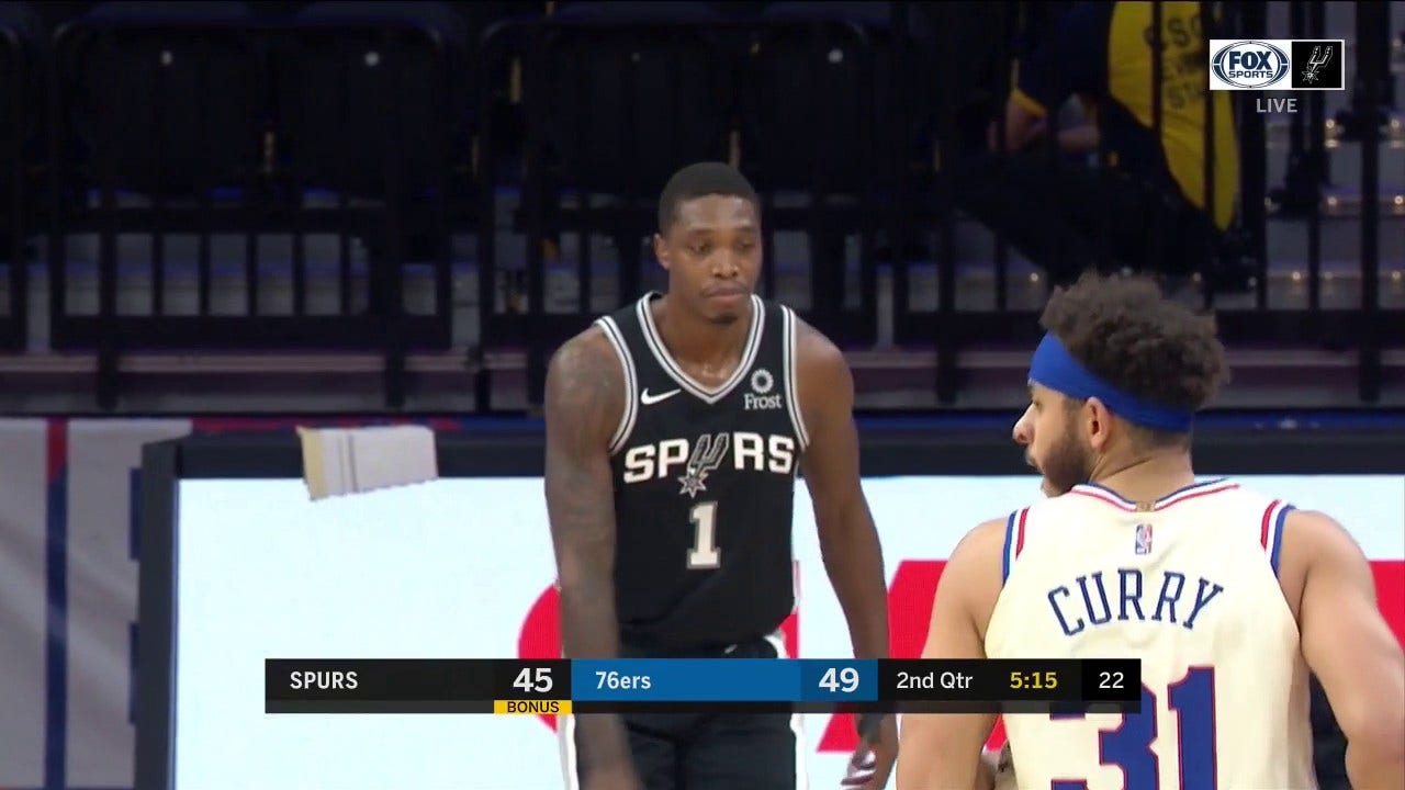 HIGHLIGHTS: Lonnie Walker Stays Hot and Hits the 3