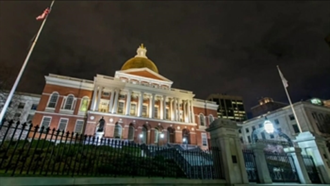 Previewing for Mavs Saturday Night against Toronto | Mavs Live