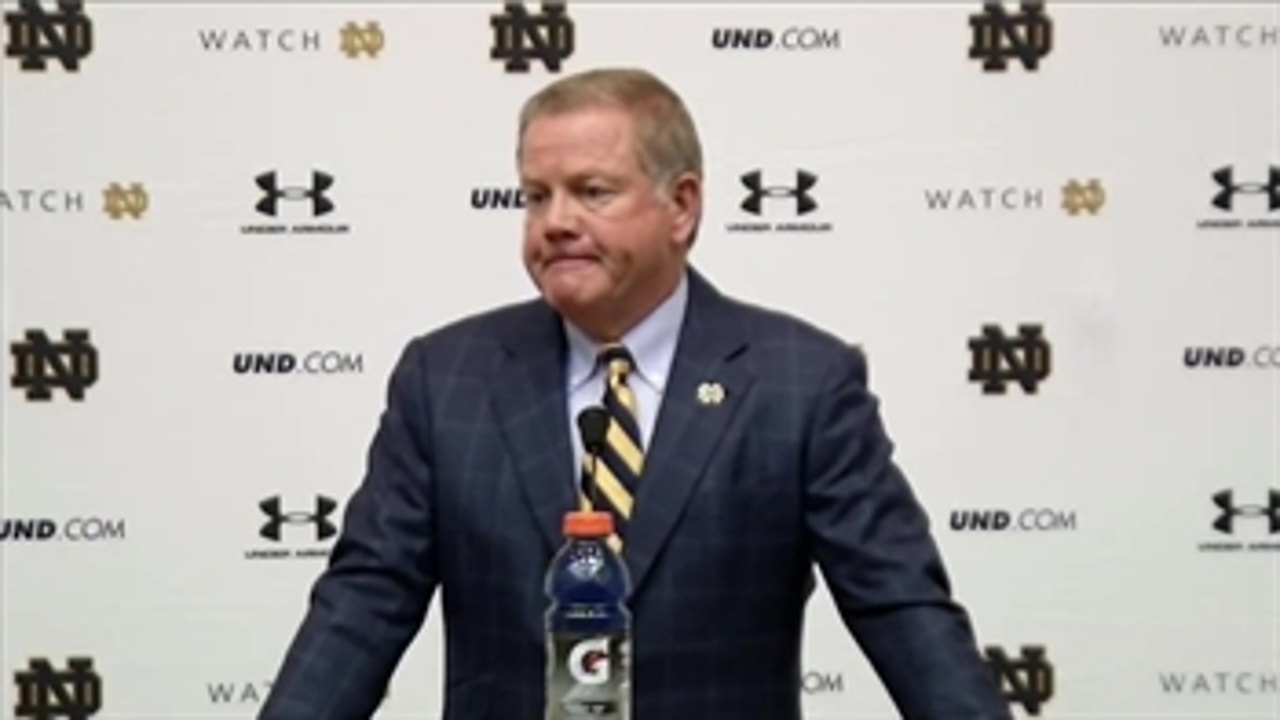 Brian Kelly: Notre Dame players 'prohibited' from using Twitter during games