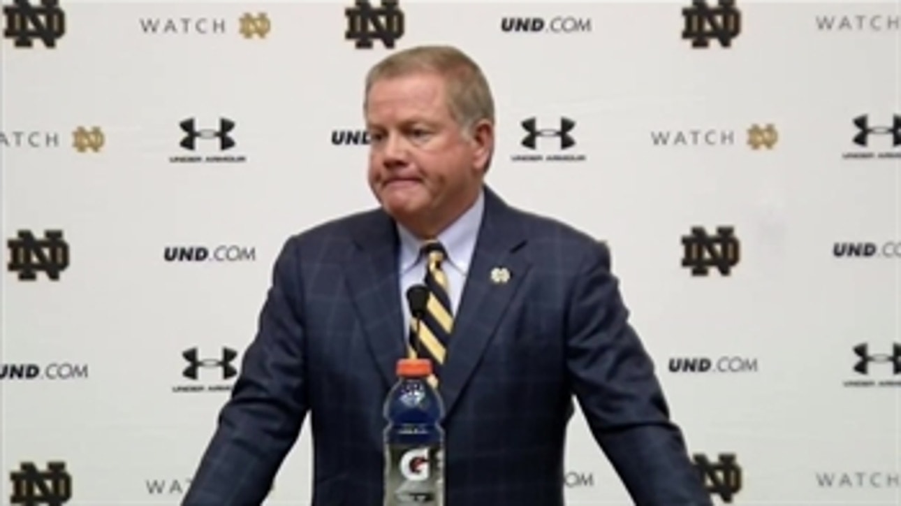 Brian Kelly: Notre Dame players 'prohibited' from using Twitter during games