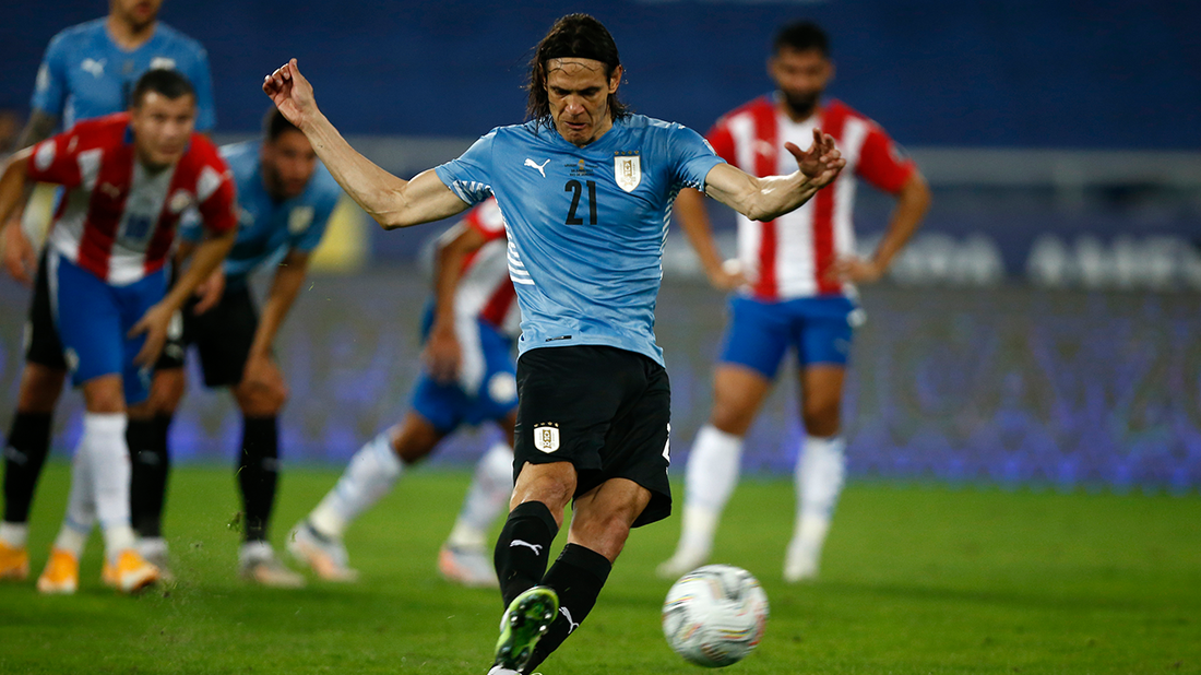 Edinson Cavani's penalty kick gives Uruguay 1-0 edge over Paraguay