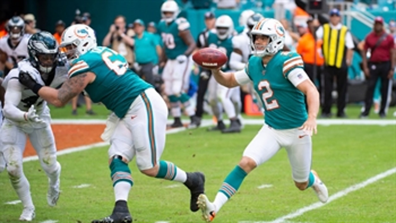 Amazing trick play helps Dolphins stun the Eagles, 37-31