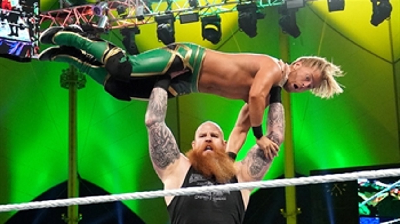 Erick Rowan sends Drake Maverick into orbit in 20-Superstar Battle Royal: WWE Crown Jewel 2019 Kickoff (WWE Network Exclusive)