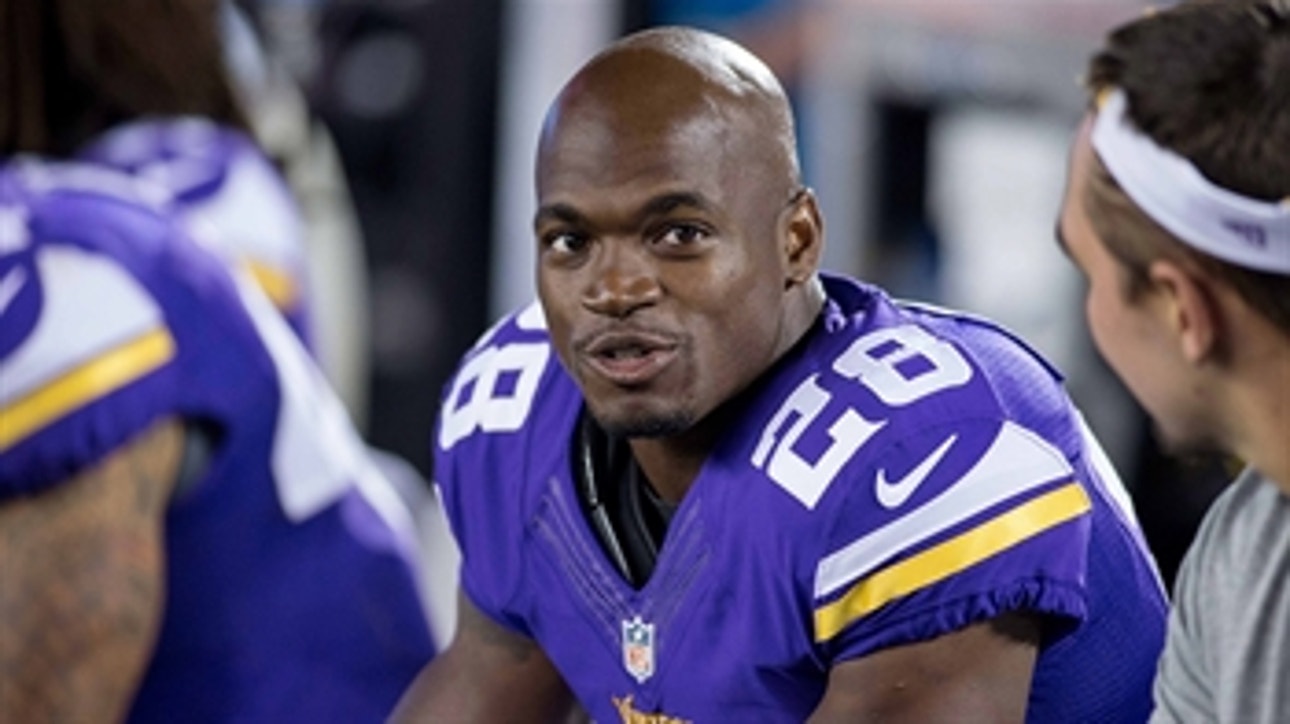 Garafolo: AP to play with Vikings or not at all