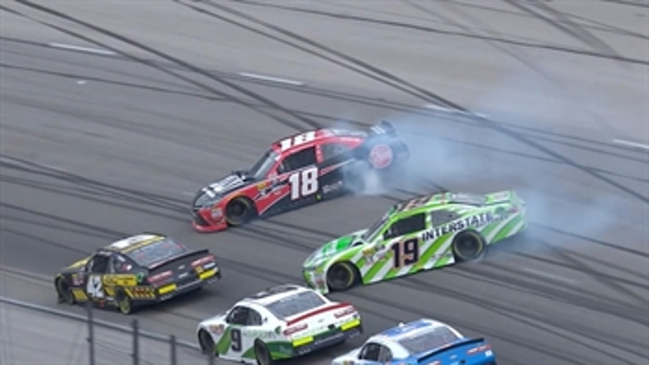 Brandon Jones gets loose and takes out teammate Ryan Preece ' 2018 NASCAR XFINITY SERIES