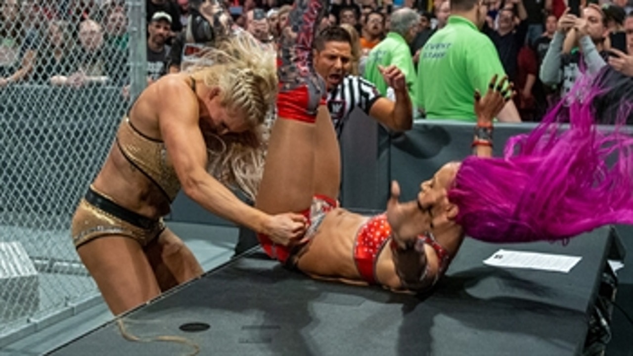 Punishing Hell in a Cell table crashes: WWE Top 10, Oct. 21, 2020