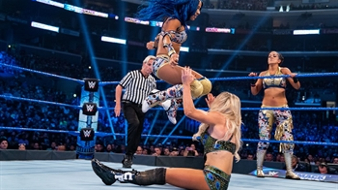 Becky Lynch & Charlotte Flair vs. Bayley & Sasha Banks: SmackDown, Oct. 4, 2019 (Full Match)