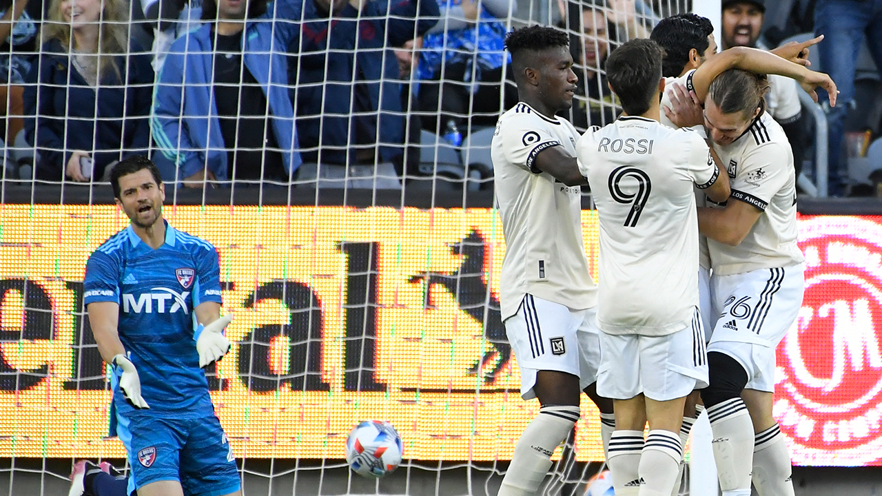 LAFC blanks FC Dallas, 2-0, behind goals from Carlos Vela and Latif Blessing