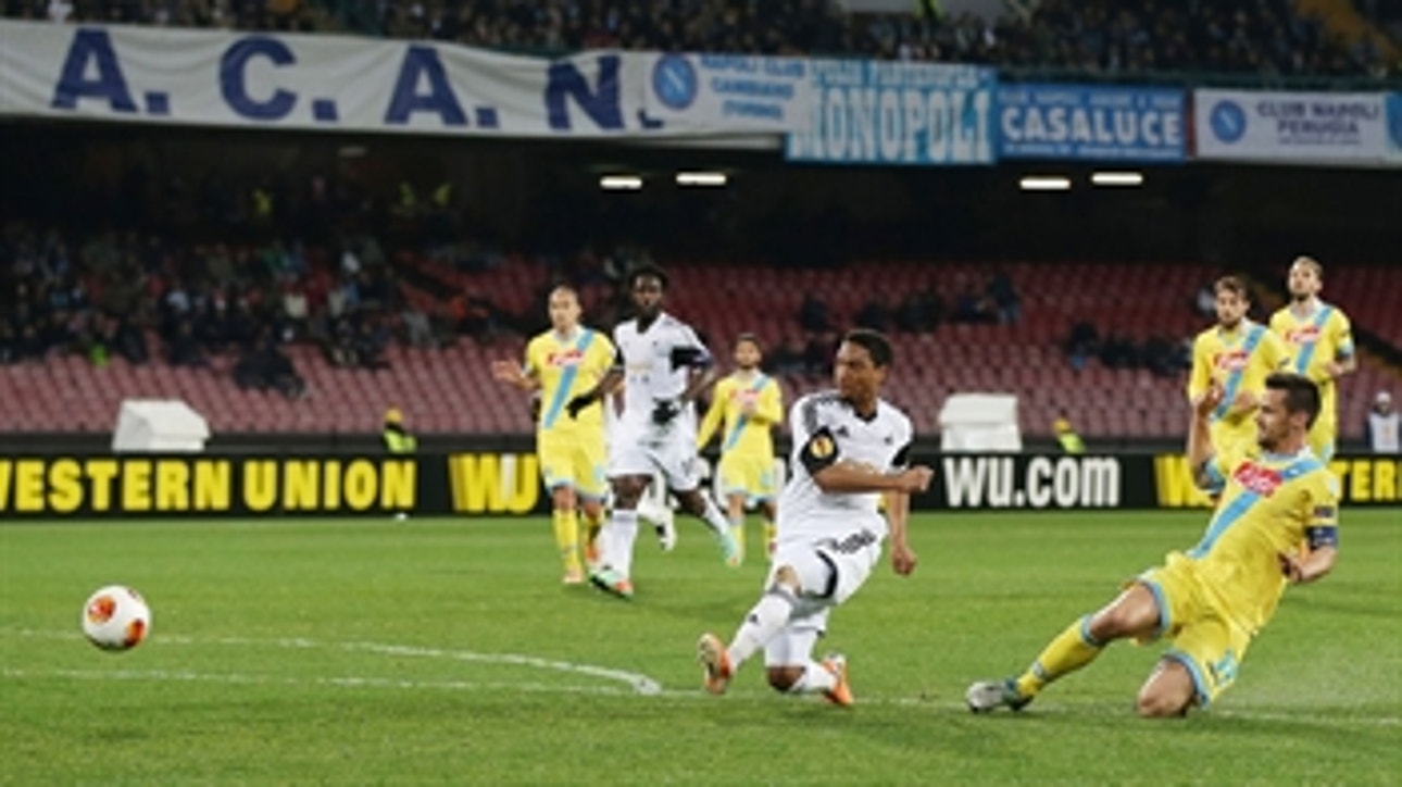 Napoli v Swansea City UEFA Europa League Highlights 02/27/14