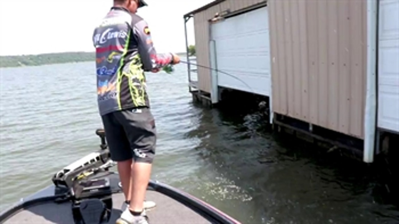 Fort Gibson Lake ' Crappie Fishing Part 2 ' FOX Sports Outdoors Southwest