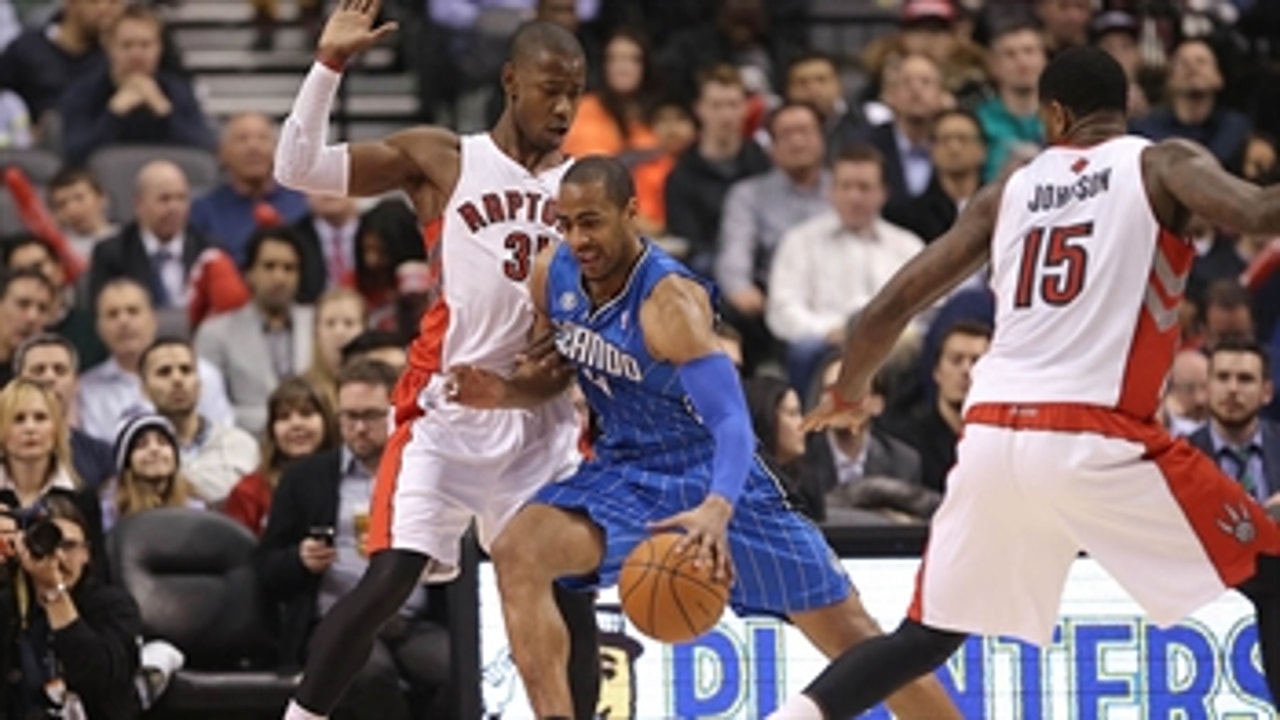 Magic fall to Raptors