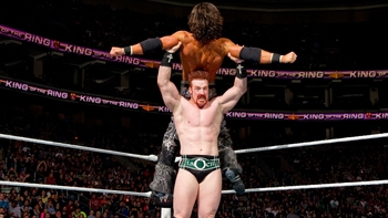 John Morrison vs. Sheamus - King of the Ring Final Match: Raw, Nov. 29, 2010 (Full Match)