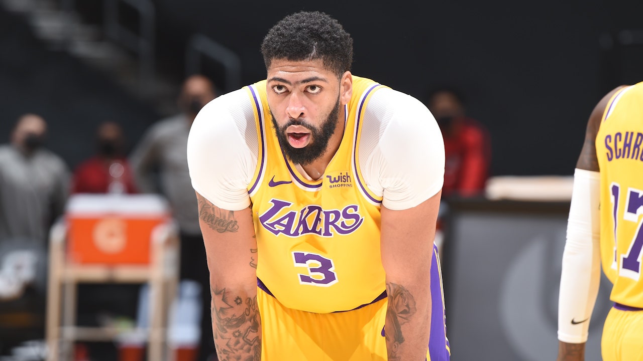 Shannon Sharpe: LeBron was great against Spurs, but AD needs to be more aggressive | UNDISPUTED