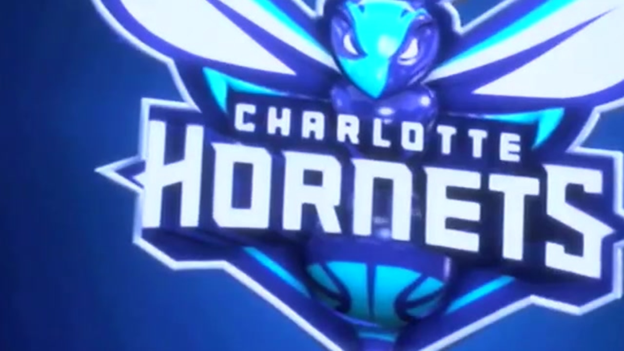 Charlotte changes name back to Hornets