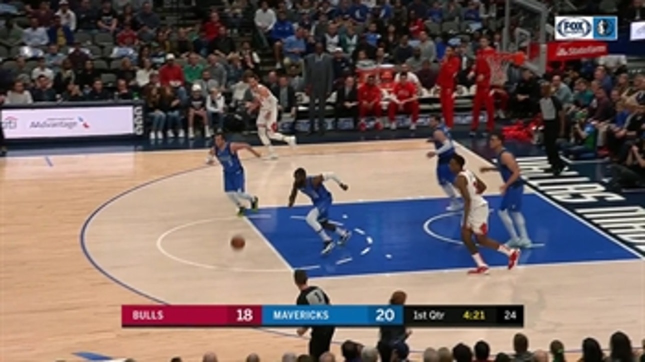 HIGHLIGHTS: Tim Hardaway Jr Transition Layup, Gets the Foul