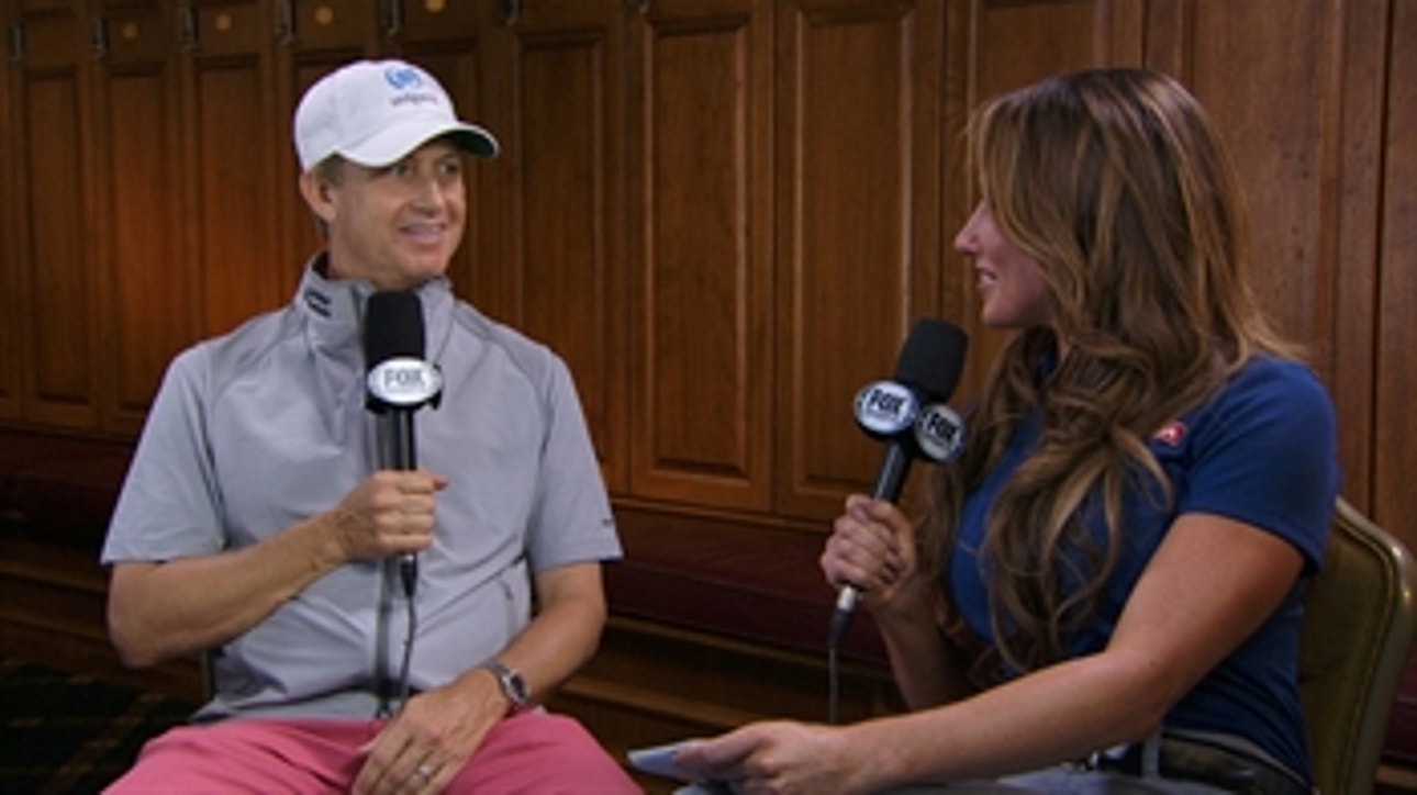 David Toms talks with Holly Sonders after shooting 4-under on Saturday to move into 2nd place