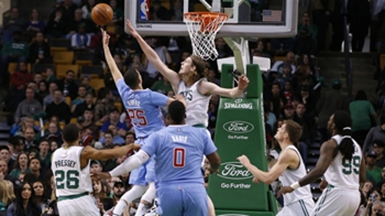 Clippers hang on to beat Celtics