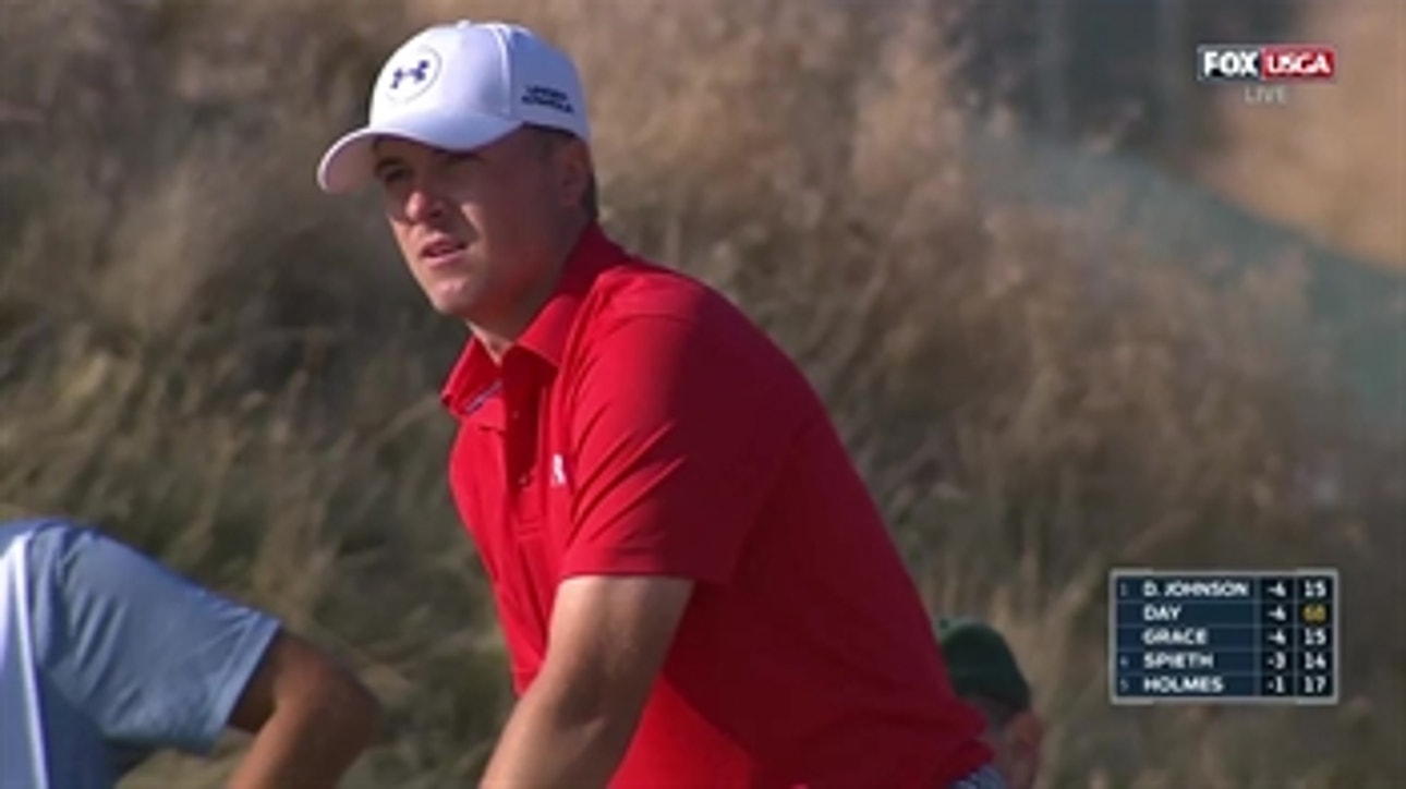 Spieth's up and down round 3 keeps him in a tie for the lead at 4-under