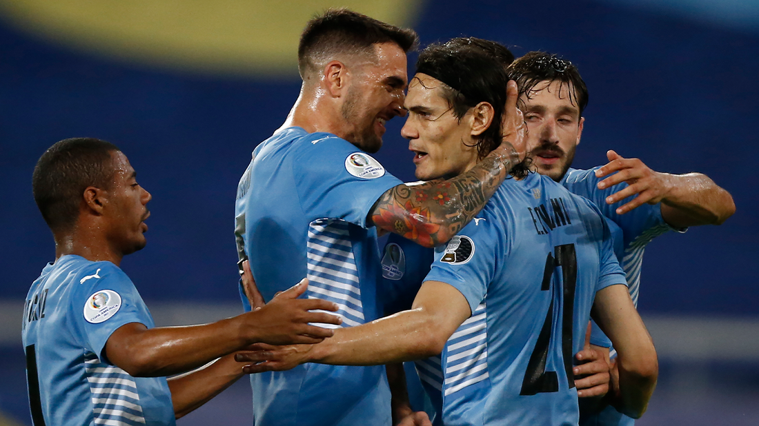 Edinson Cavani's penalty shot proves to be the difference in Uruguay's 1-0 win over Paraguay