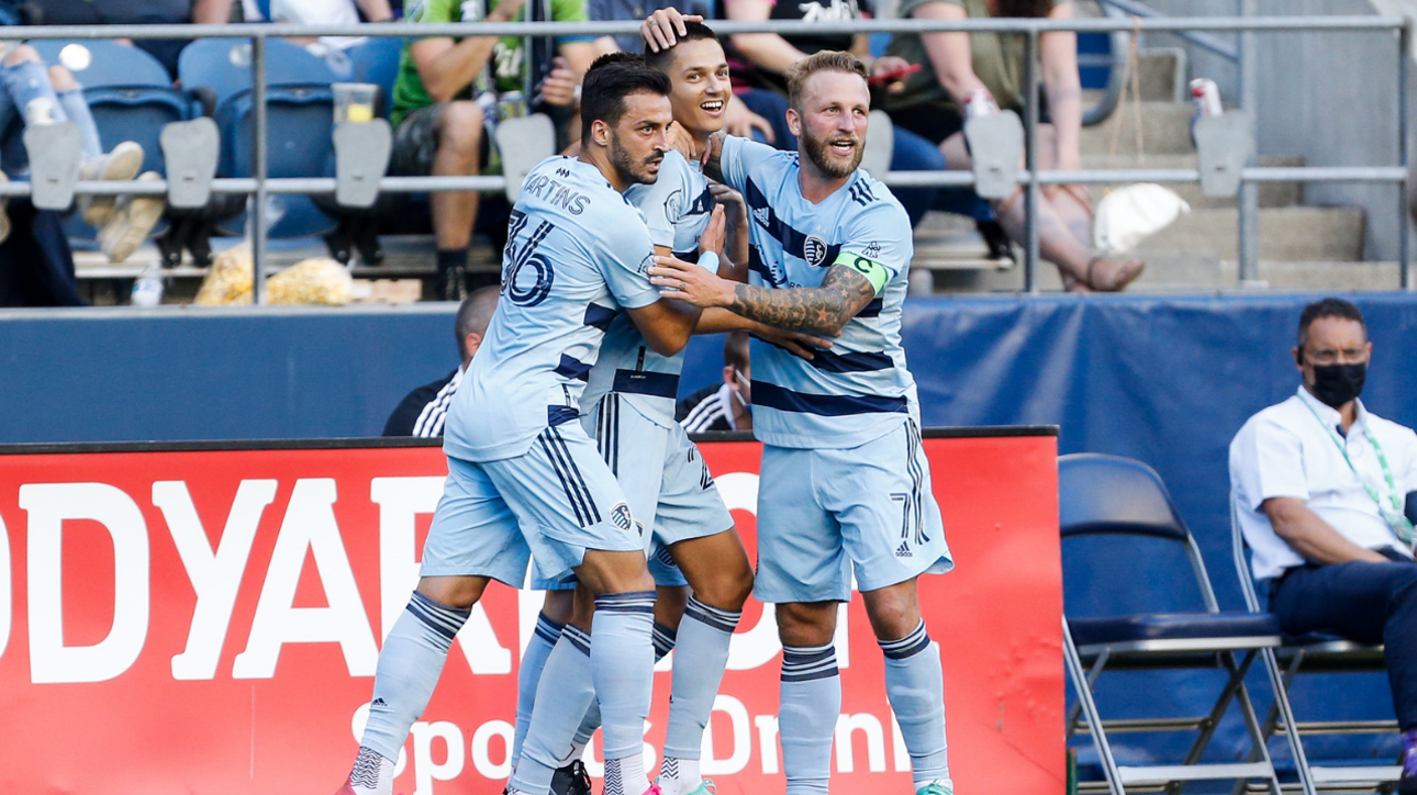 Sporting Kanas City's strong second half propels them to 3-1 win over Seattle Sounders