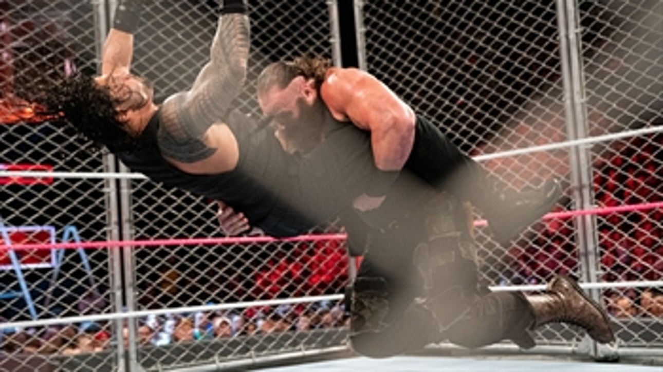 Roman Reigns vs. Braun Strowman - Steel Cage Match: Raw, Oct. 16, 2017 (Full Match)