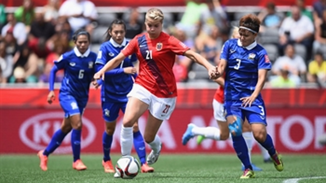 Hegerberg makes it 4-0 for Norway - FIFA Women's World Cup 2015 Highlights