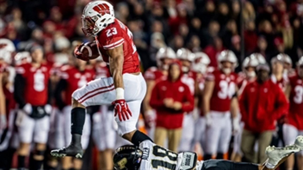 Wisconsin's Jonathan Taylor makes NCAA history with his 12th 200-yard game