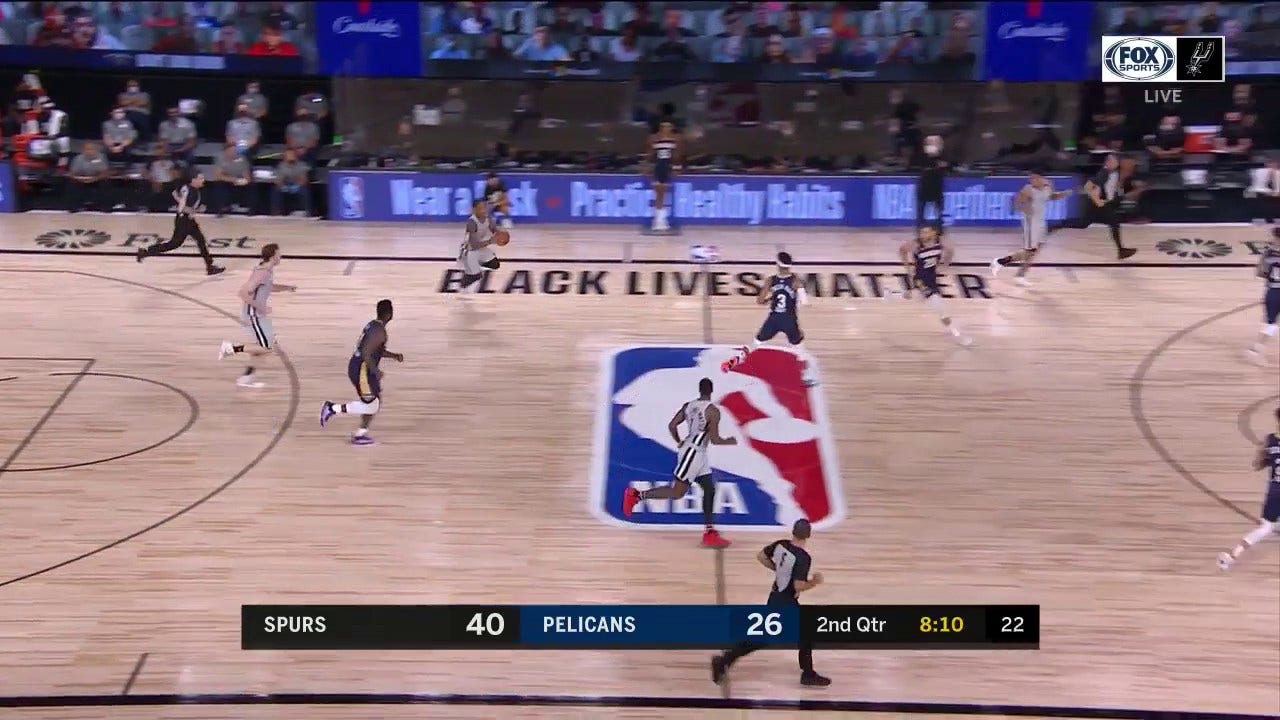 WATCH: Lonnie Walker Dazzles with no-look pass